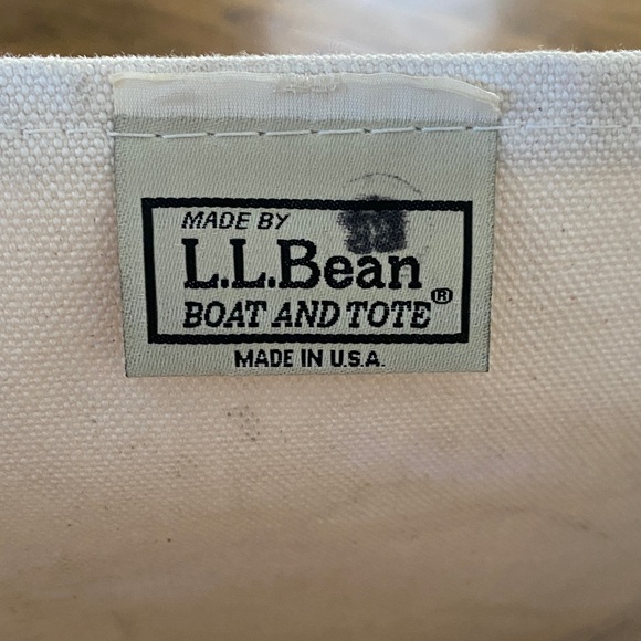 L.L. Bean Boat and Tote Bag - Picture 2 of 2